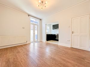 Photo 11- click for photo gallery